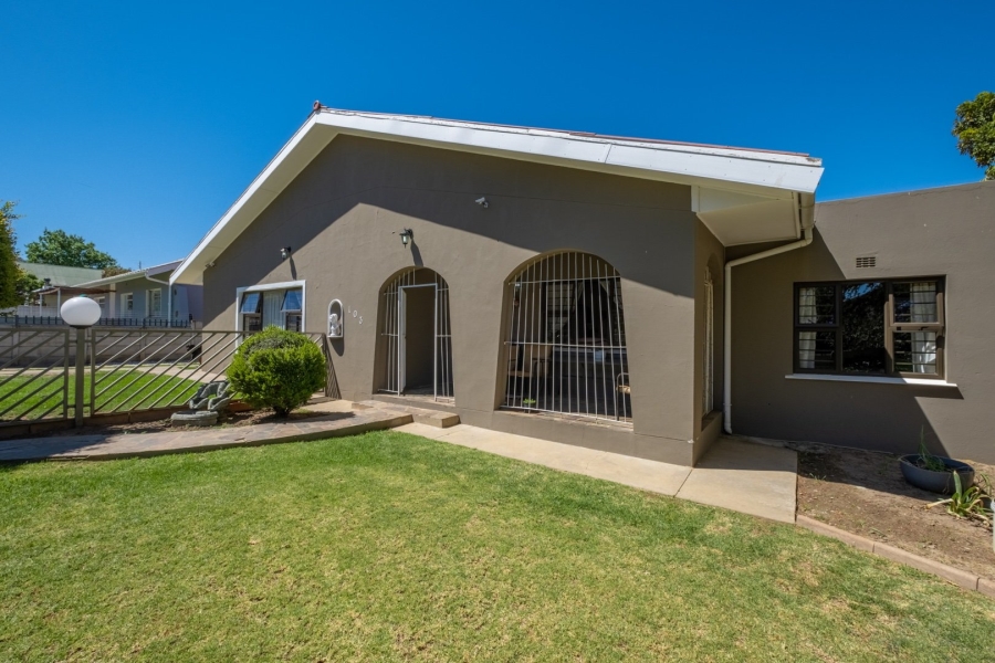 4 Bedroom Property for Sale in Robertson Western Cape